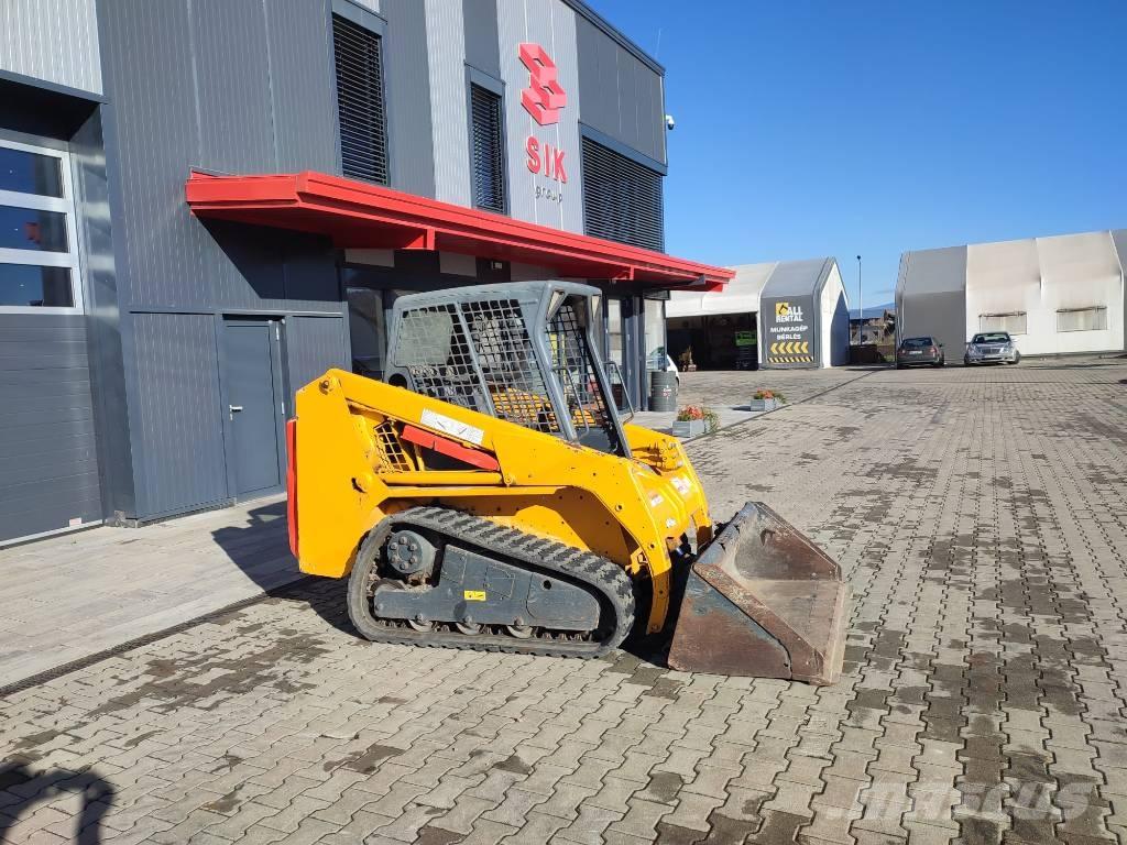 Bobcat T 140 滑移装载机