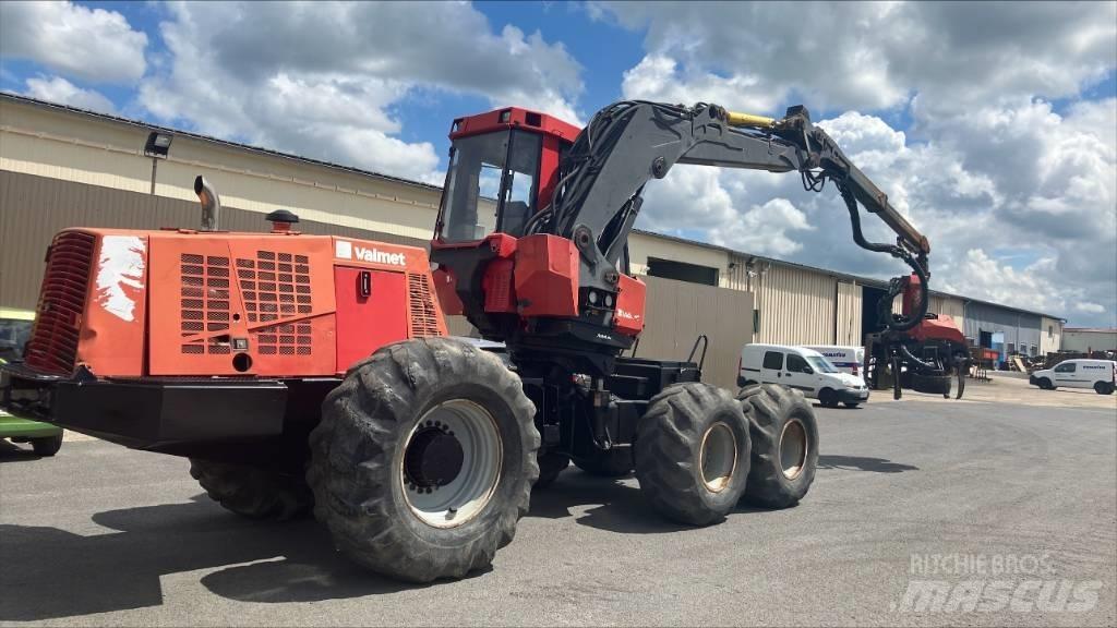 Valmet 941 收割机