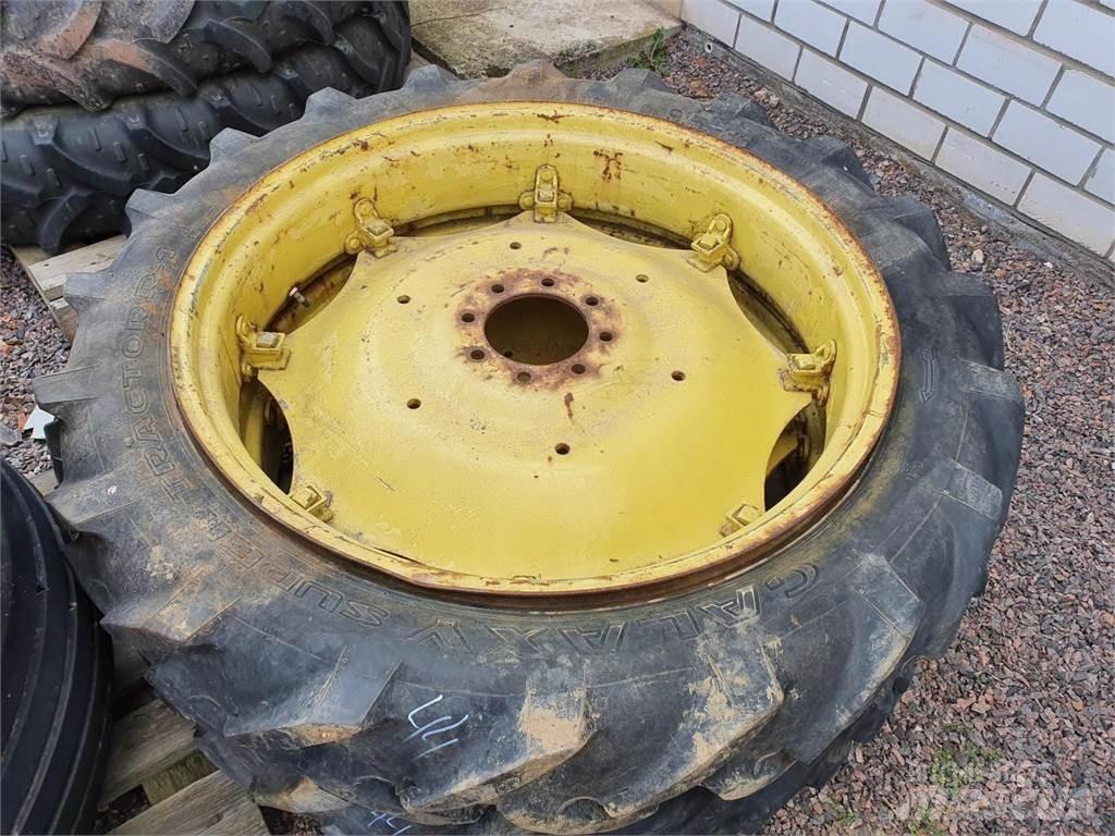 Galaxy 9.5-36 x2 轮胎、车轮、轮圈