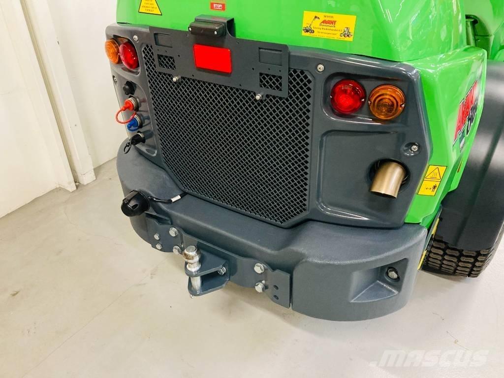Avant 860 i 小型装载机