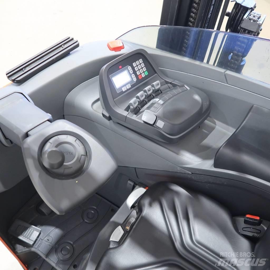 Toyota RRE140H 前移式叉车