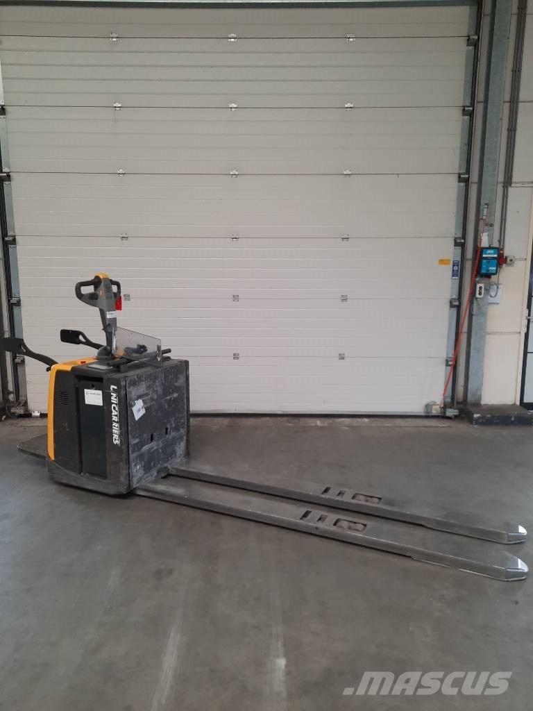 UniCarriers 200PMR 电动搬运车