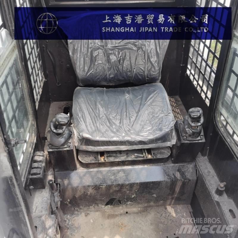 Bobcat S 130 滑移装载机