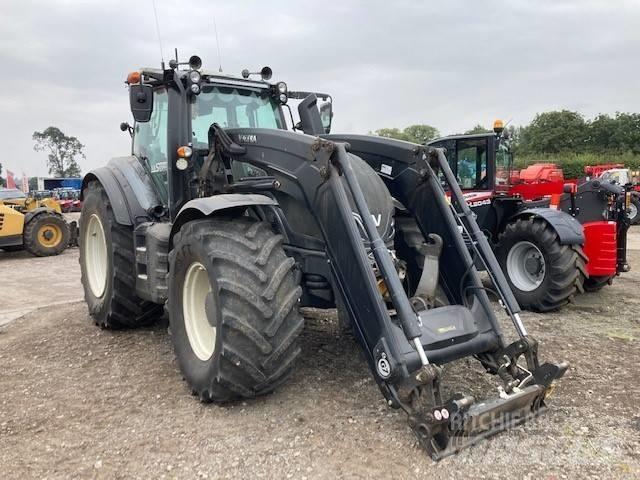 Valtra T214 Versu 拖拉机/农用车