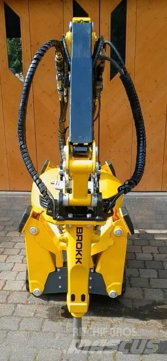 Brokk 110 小型挖掘机