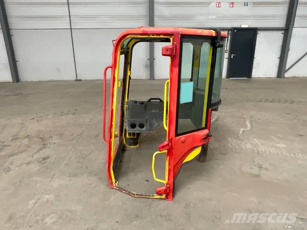 Yanmar vio 50 / vio 57 驾驶室与内部
