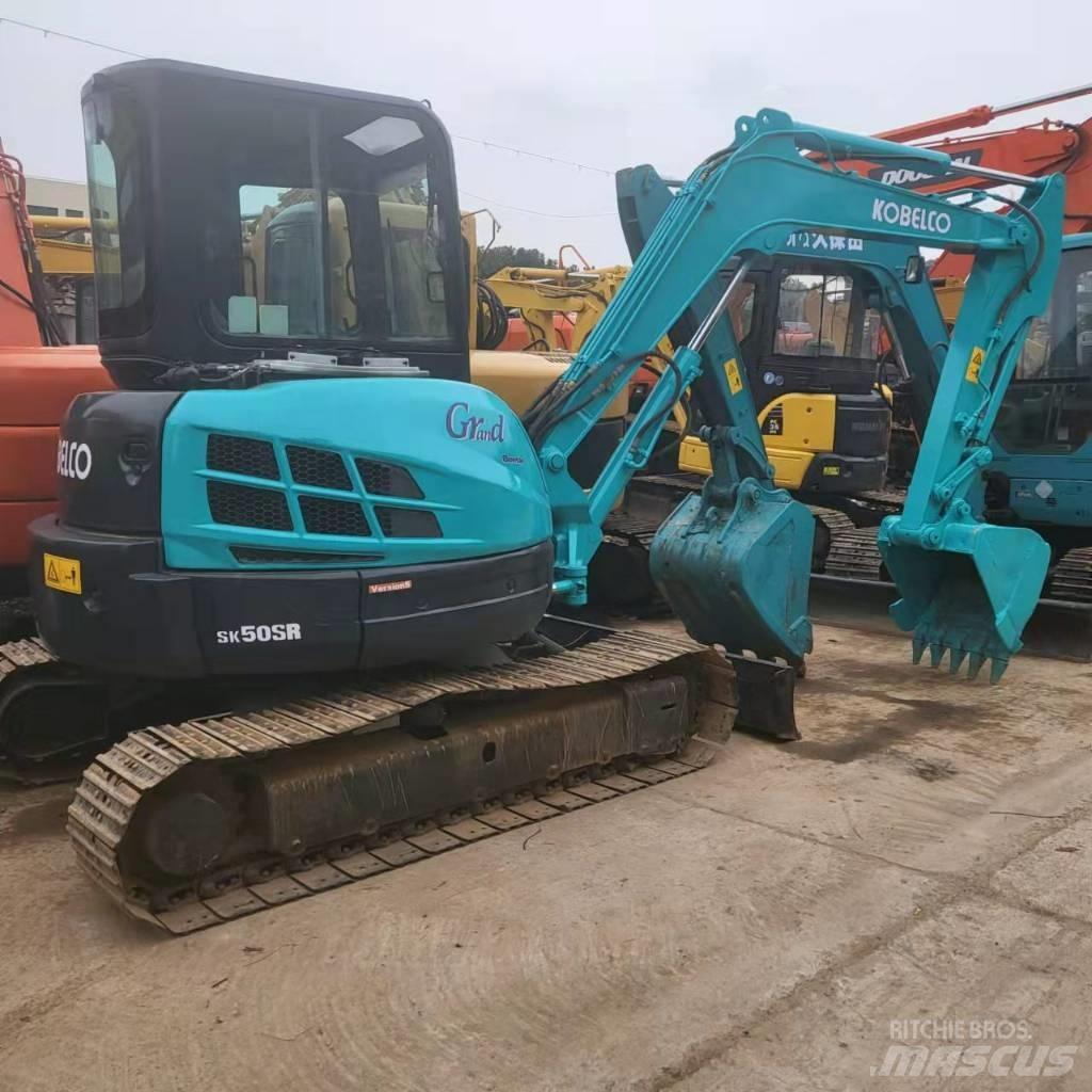 Kobelco SK 50 小型挖掘机