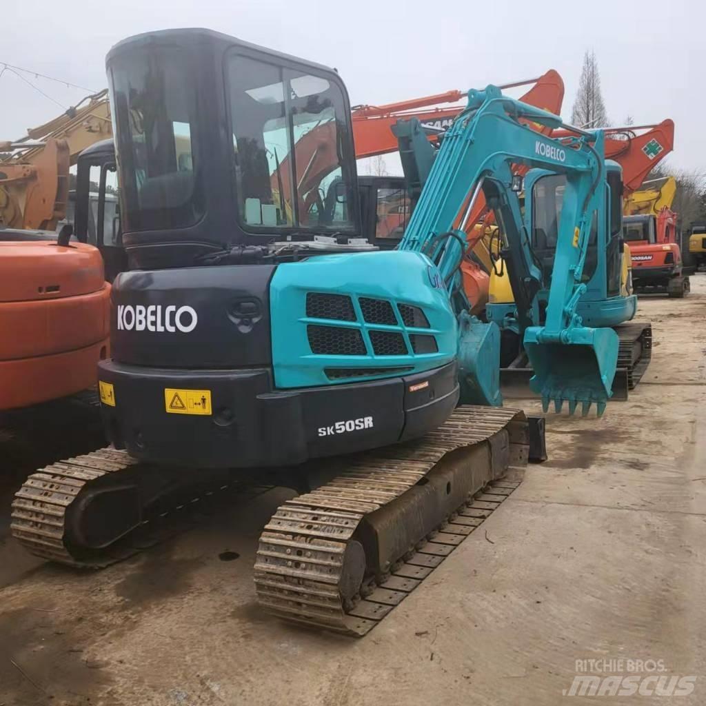 Kobelco SK 50 小型挖掘机