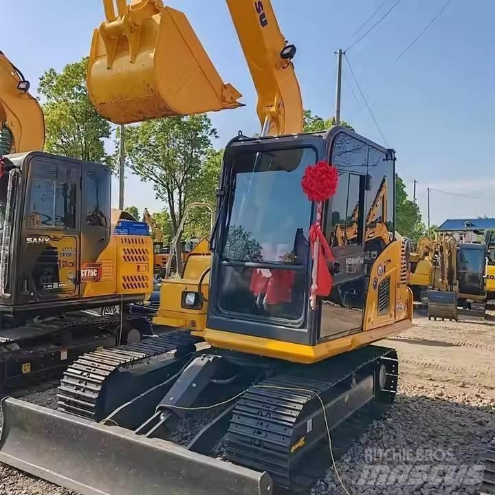 Komatsu PC70 履带挖掘机