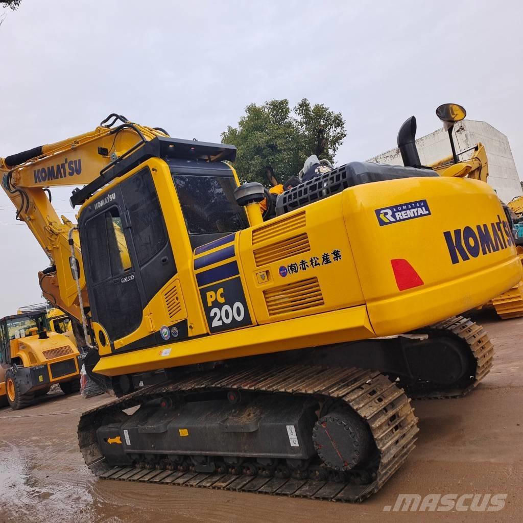 Komatsu PC 200-7 履带挖掘机