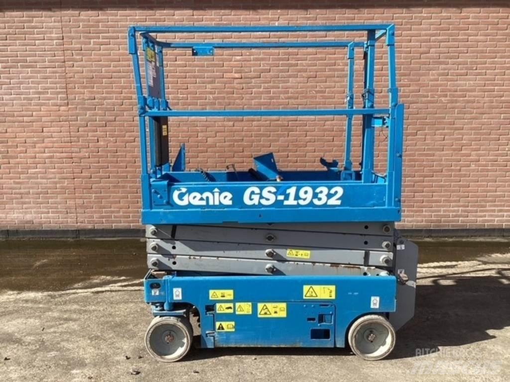 Genie GS1932 剪叉式升降机