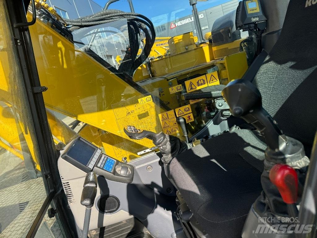 Komatsu PC 138 US-11 履带挖掘机