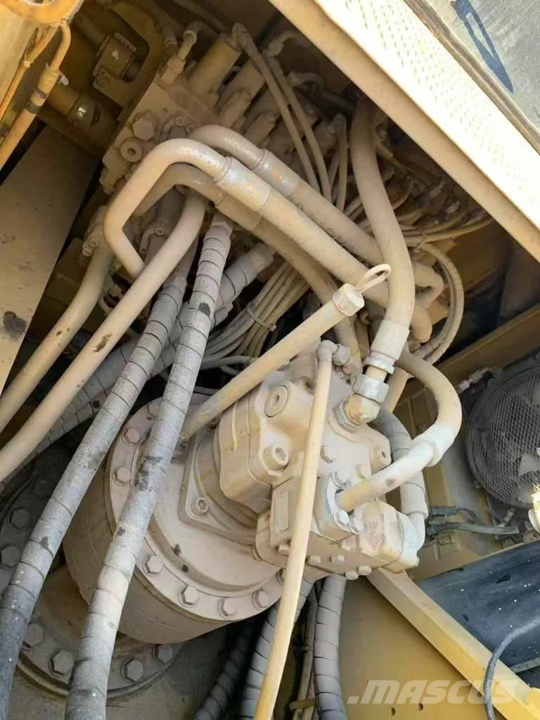 CAT 329 D 履带挖掘机