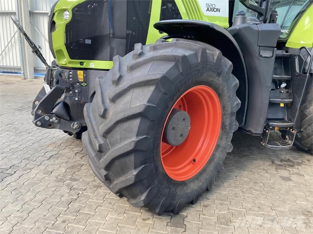 CLAAS Axion 920 拖拉机/农用车
