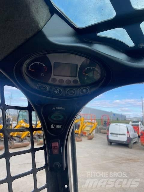 Bobcat T 550 滑移装载机