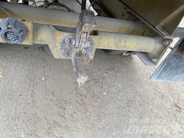 Renault Mascott 110 皮卡车