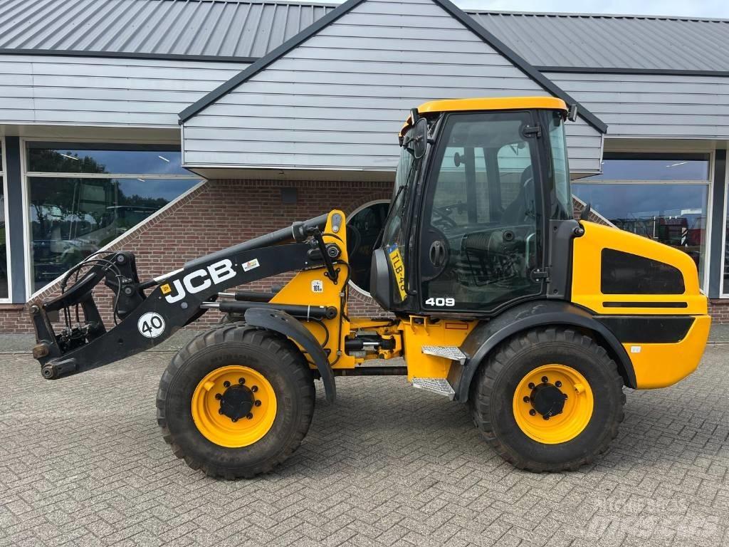 JCB 409 Agri shovel 轮式装载机