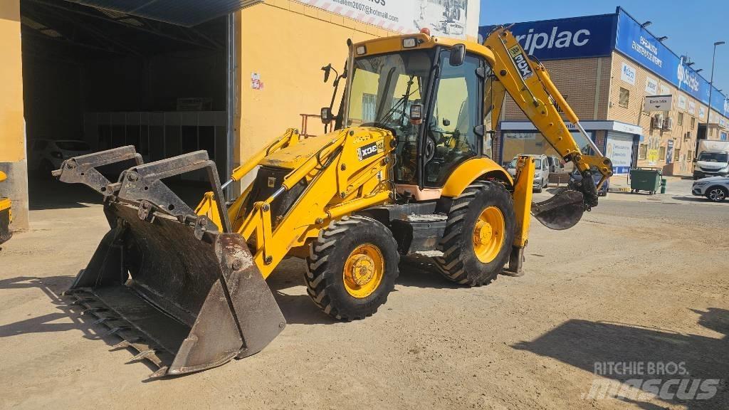 JCB 3 CX 反铲装载机