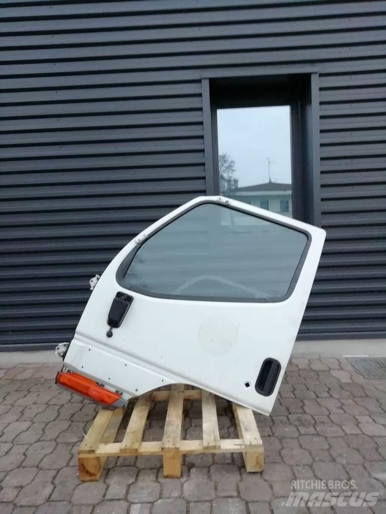 Mitsubishi CANTER 运输工具-其他