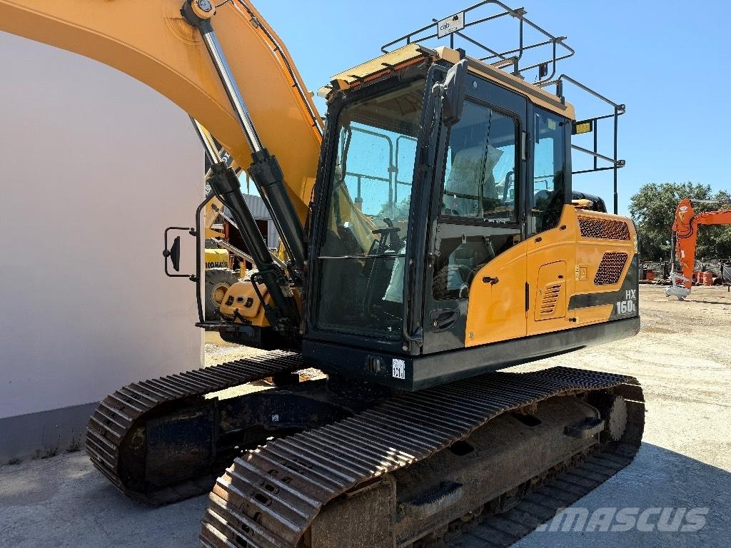 Hyundai HX 160 L 履带挖掘机