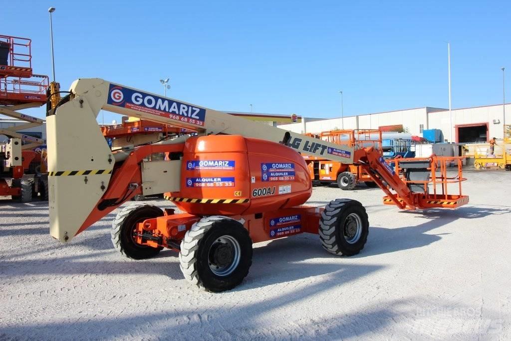 JLG 600 AJ 曲臂高空工作平台