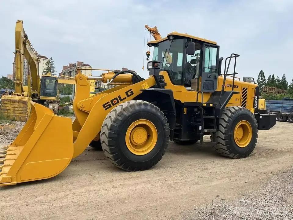 SDLG 956L 轮式装载机