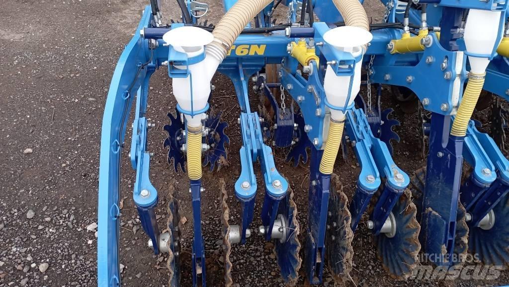 Farmet STRIP-TILL 6N 凿犁