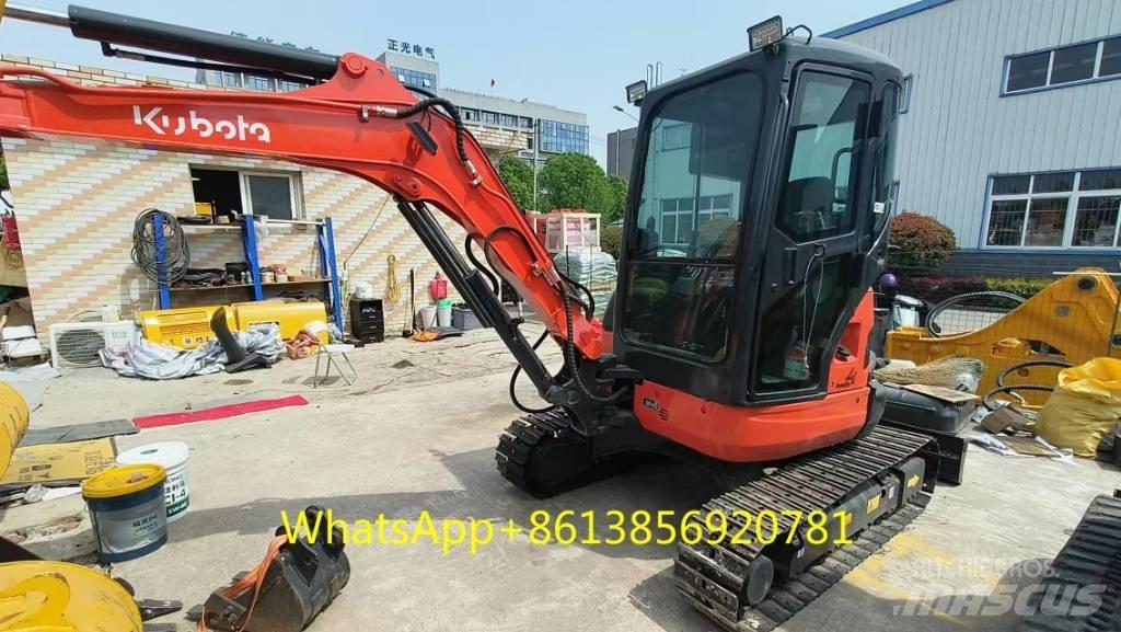 Kubota U 35 小型挖掘机