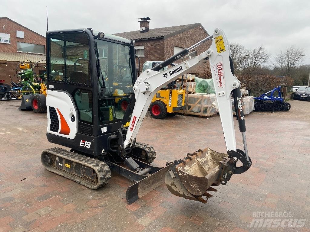 Bobcat E 19 小型挖掘机