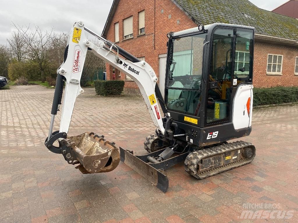 Bobcat E 19 小型挖掘机