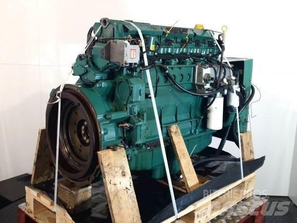 Volvo TD720GE 发动机