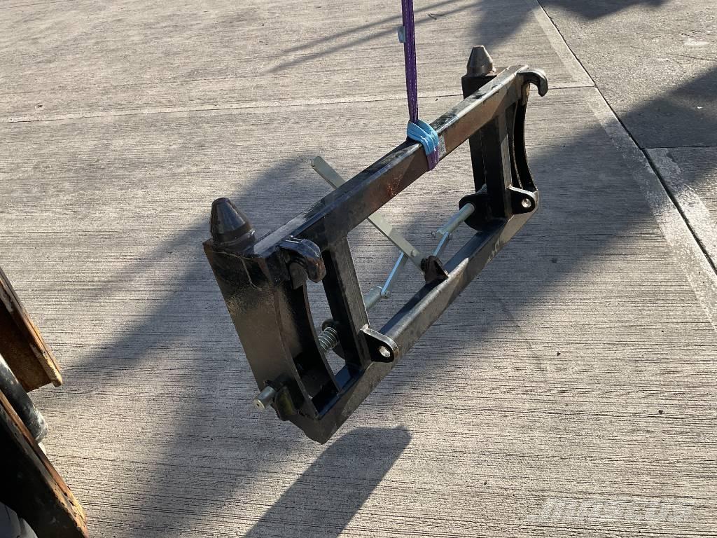 Manitou Adaptor 伸缩臂叉装车|叉装车