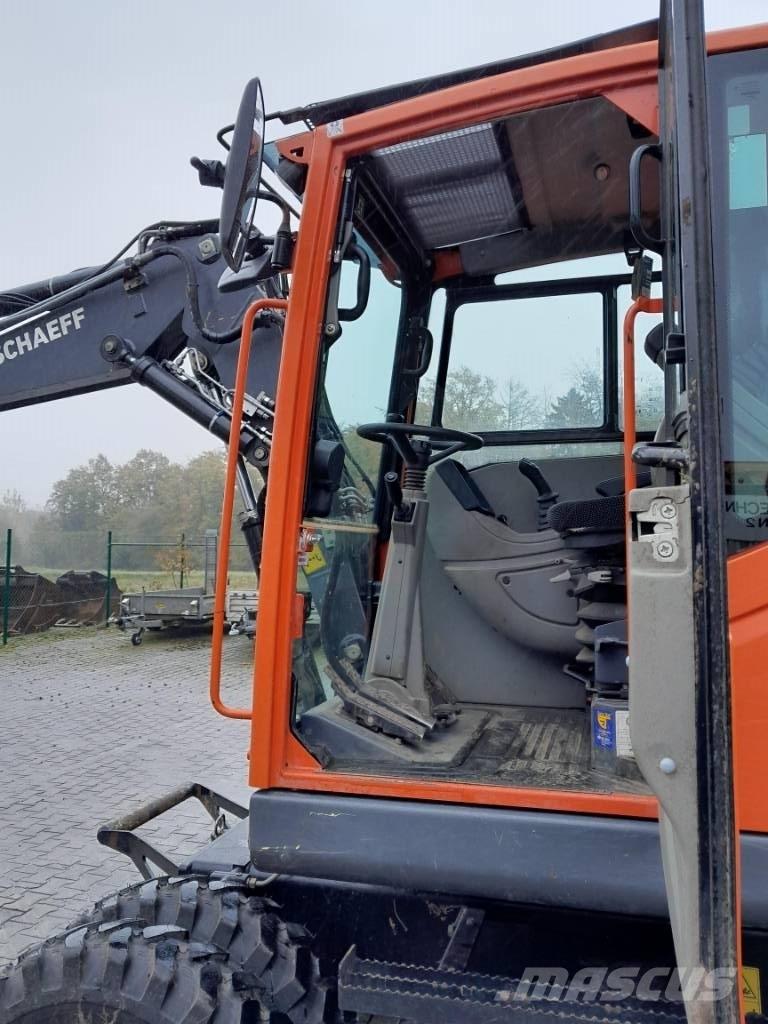 Schaeff TW75 轮式挖掘机
