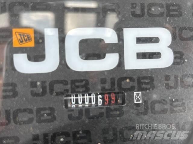 JCB 403 滑移装载机
