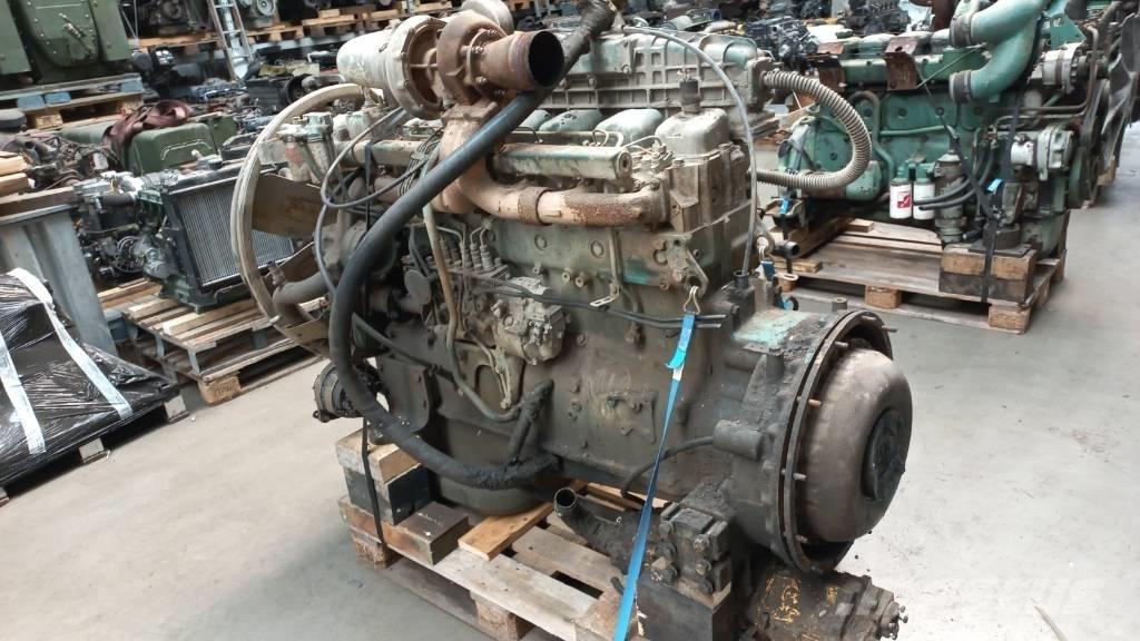 Volvo TD122KE 发动机