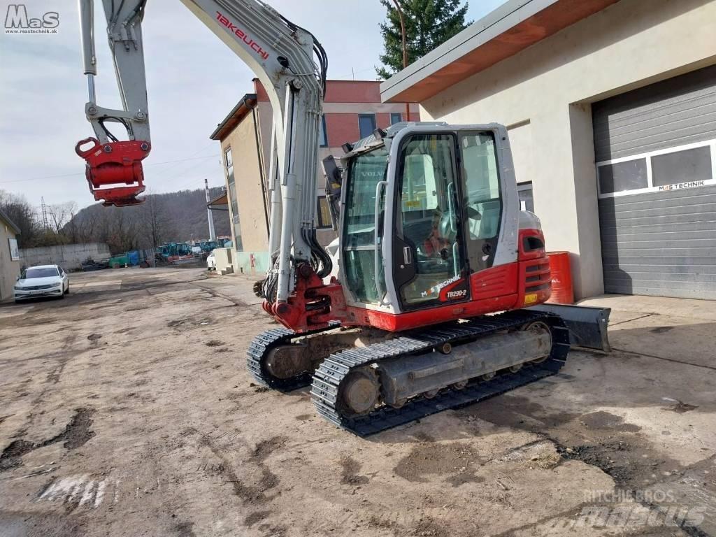 Takeuchi TB290-2 中型挖掘机