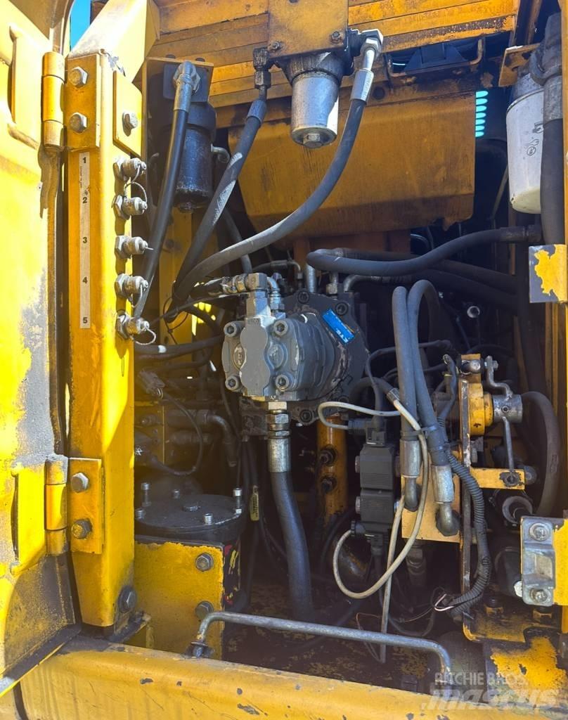 JCB JS 145 W 轮式挖掘机