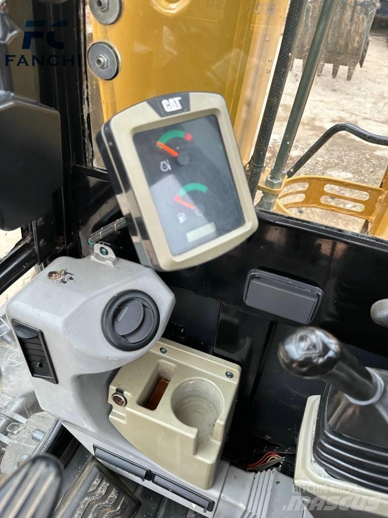 CAT 306 E2 小型挖掘机
