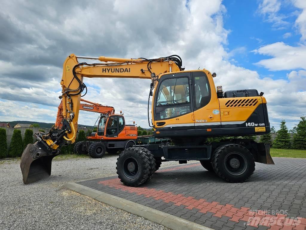 Hyundai 140 W 9 A 轮式挖掘机
