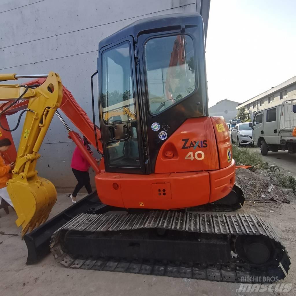 Hitachi ZX 40 U 小型挖掘机