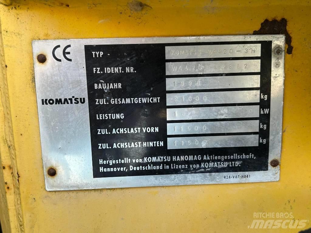 Komatsu WA 420 轮式装载机