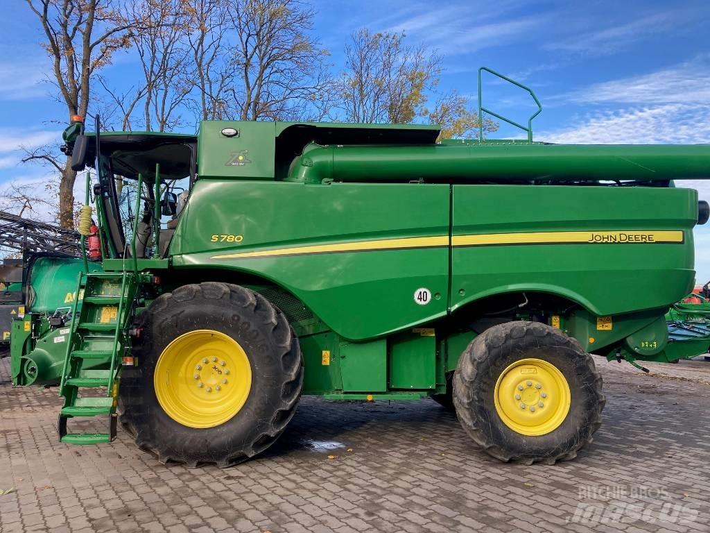 John Deere S 780 联合收割机