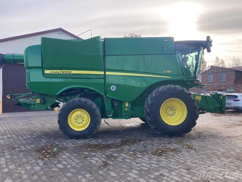 John Deere S 780 联合收割机