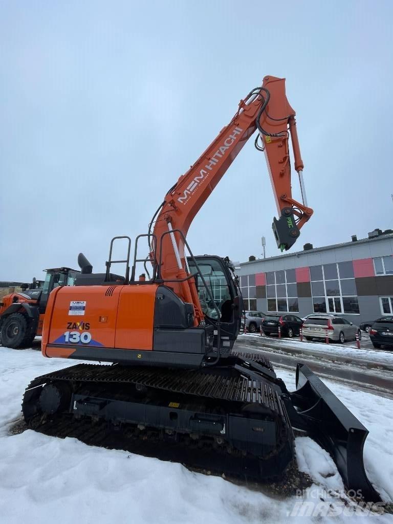 Hitachi ZX 130-6 履带挖掘机