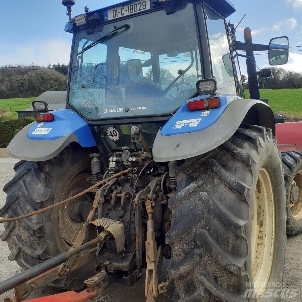 New Holland TM 135 拖拉机/农用车