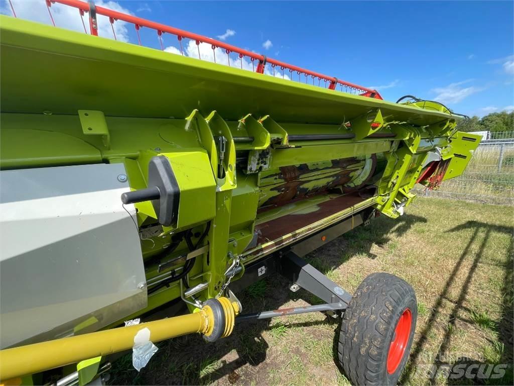 CLAAS V620 收割机机箱