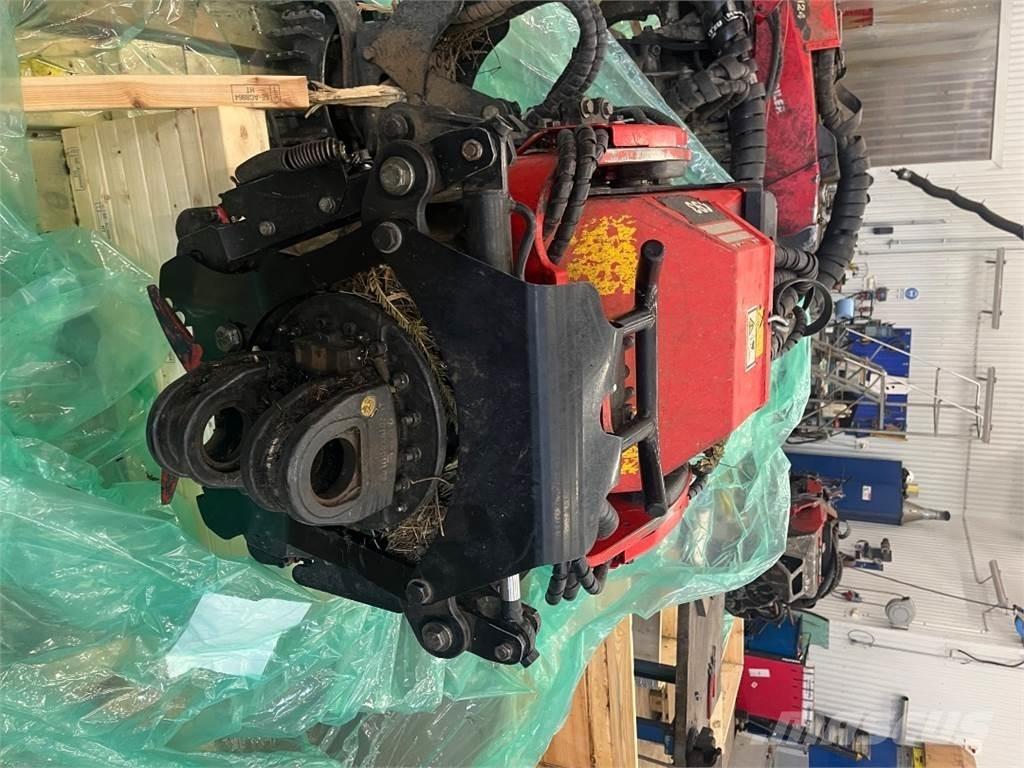 Komatsu C93 收割机机箱