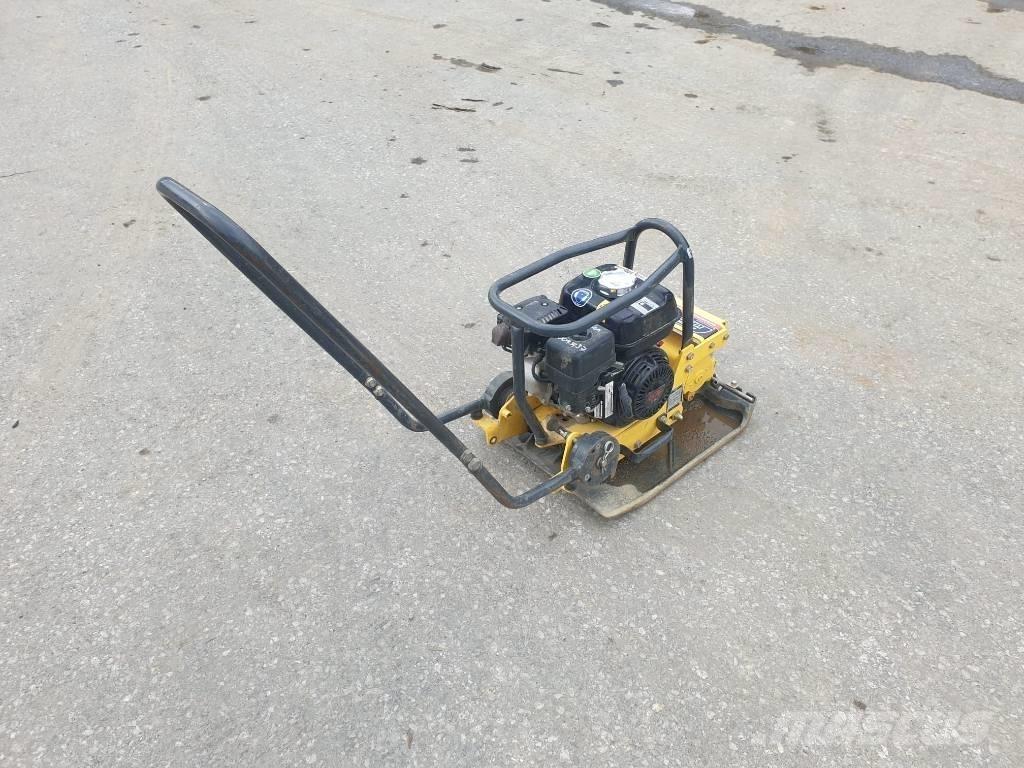 Bomag BVP 18/45 平板夯