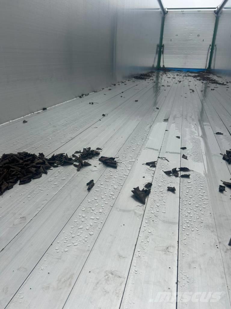 Knapen K 100 碎木挂车