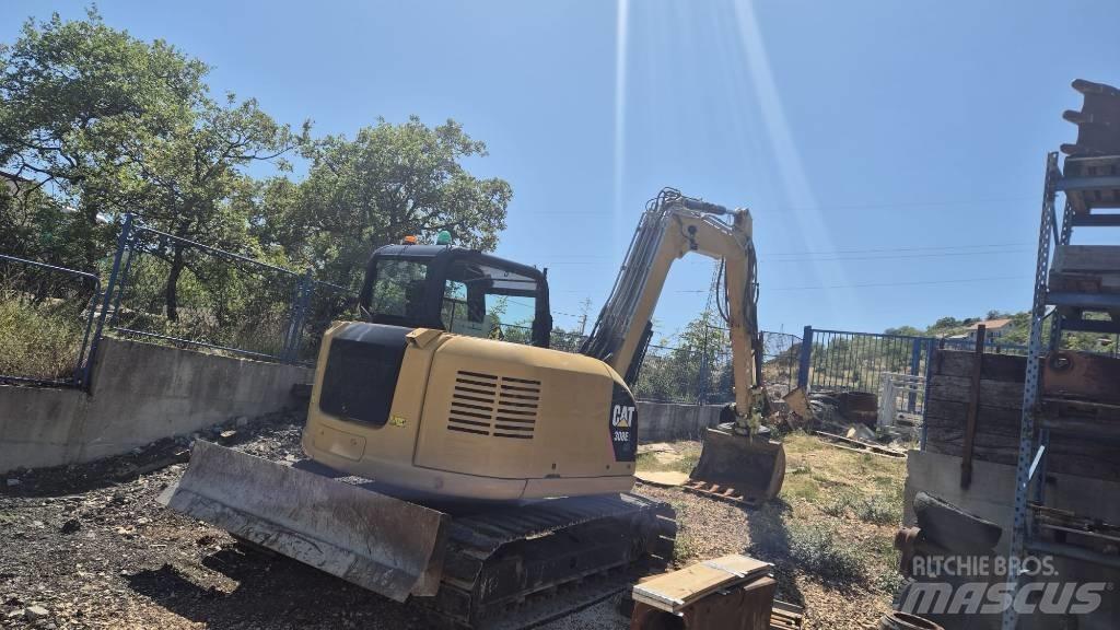 CAT 308 E 2 CR 中型挖掘机
